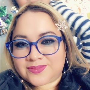 Meet your Posher, Rosa